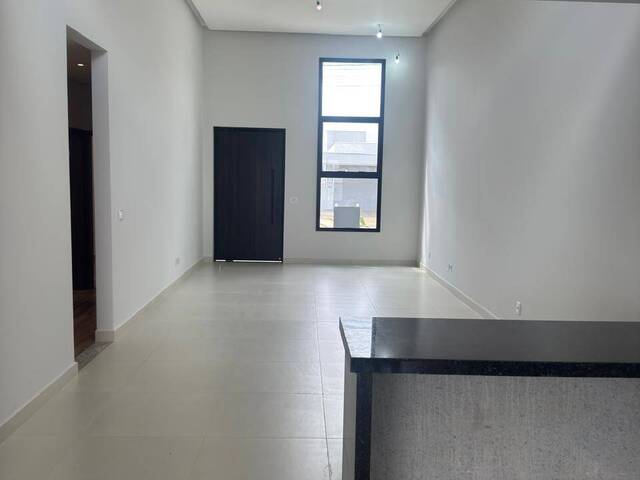 #12 - Casa para Venda em Itupeva - SP - 1