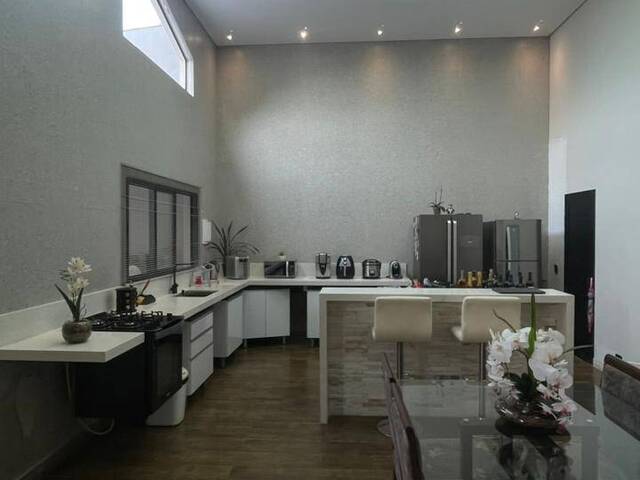 #27 - Casa para Venda em Itupeva - SP - 1